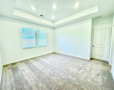 21823 White Stone Creek Dr - Photo Thumbnail 9