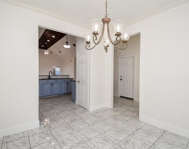 4714 Talina Way - Photo Thumbnail 4