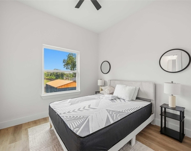 7217 Sandra Street - Photo Thumbnail 13