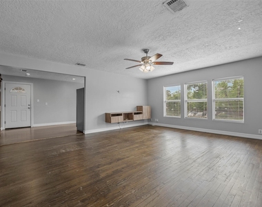 6918 Irvington Boulevard - Photo Thumbnail 2