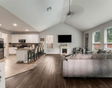 20906 Cypress Overlook Trail - Photo Thumbnail 13