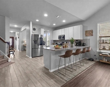 20906 Cypress Overlook Trail - Photo Thumbnail 9