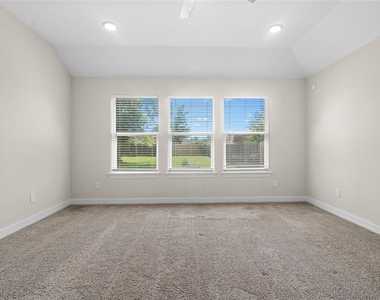 1208 Henderson Road - Photo Thumbnail 2
