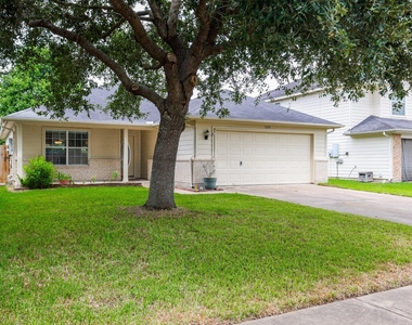 1006 Harrisburg Court - Photo Thumbnail 1