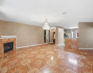 19614 Jackson Brook Way - Photo Thumbnail 3