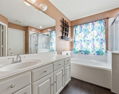 19614 Jackson Brook Way - Photo Thumbnail 21