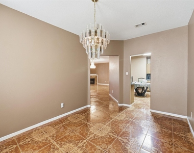 19614 Jackson Brook Way - Photo Thumbnail 12
