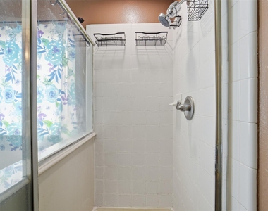 19614 Jackson Brook Way - Photo Thumbnail 22