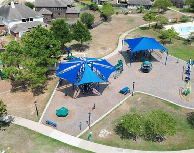 22518 Belmont Cove Lane - Photo Thumbnail 31