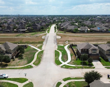 22518 Belmont Cove Lane - Photo Thumbnail 32