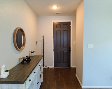 22518 Belmont Cove Lane - Photo Thumbnail 5