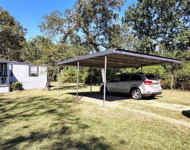 17406 Spruce Lane - Photo Thumbnail 2