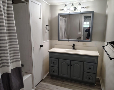 17406 Spruce Lane - Photo Thumbnail 12