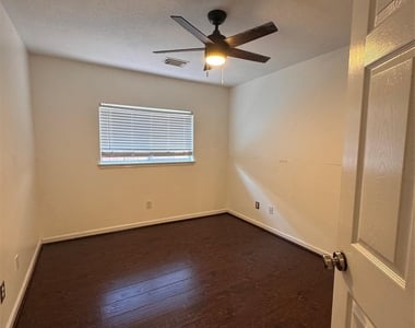 11502 Cecil Summers Way - Photo Thumbnail 12