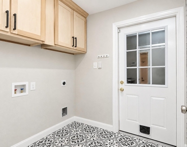 11502 Cecil Summers Way - Photo Thumbnail 13