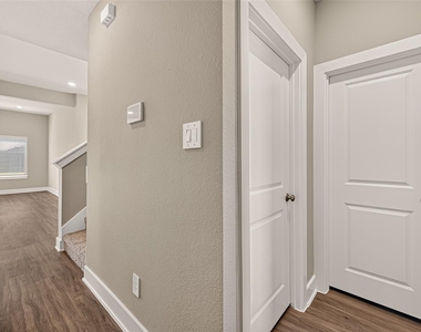 21051 Salt Rock Drive - Photo Thumbnail 6