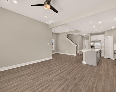21051 Salt Rock Drive - Photo Thumbnail 3