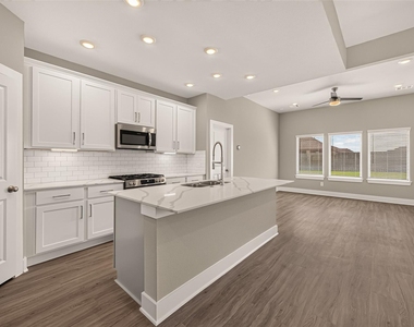 21051 Salt Rock Drive - Photo Thumbnail 2