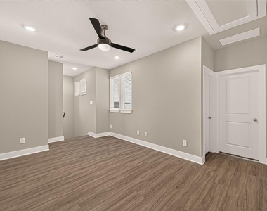 21051 Salt Rock Drive - Photo Thumbnail 15