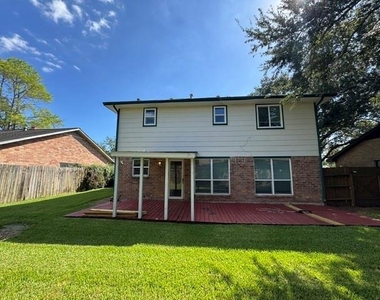 3043 Mosby Drive - Photo Thumbnail 24