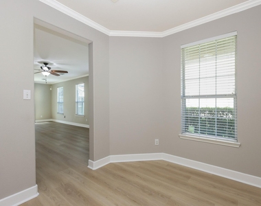 16021 Summerville Lake Drive - Photo Thumbnail 15