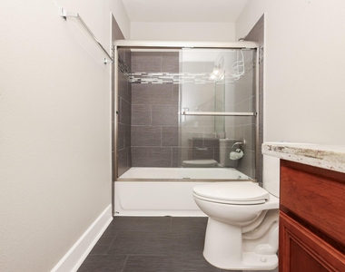 16021 Summerville Lake Drive - Photo Thumbnail 28