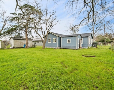 234 E Texas Street - Photo Thumbnail 19