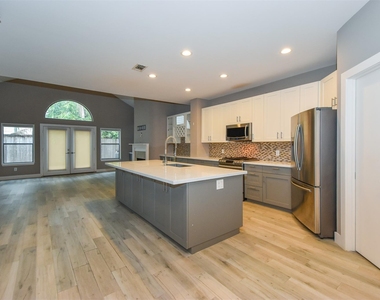 5710 Cornish Street - Photo Thumbnail 9