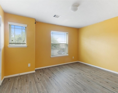 20323 Mathis Landing Drive - Photo Thumbnail 14
