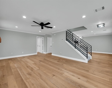 12744 Point Aquarius Boulevard - Photo Thumbnail 8