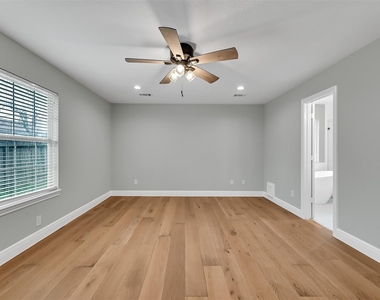 12744 Point Aquarius Boulevard - Photo Thumbnail 12