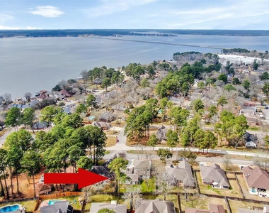 12744 Point Aquarius Boulevard - Photo Thumbnail 41