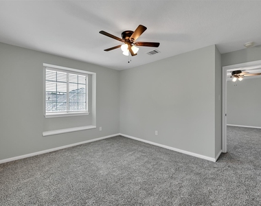 12744 Point Aquarius Boulevard - Photo Thumbnail 28