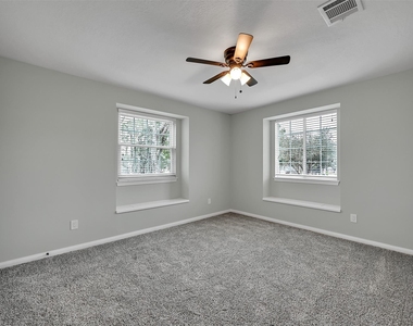 12744 Point Aquarius Boulevard - Photo Thumbnail 26