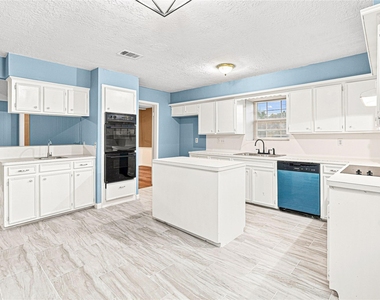 5927 Bihia Forest Drive - Photo Thumbnail 6