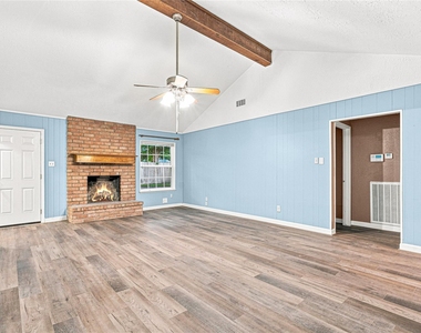 5927 Bihia Forest Drive - Photo Thumbnail 8