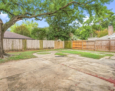 5927 Bihia Forest Drive - Photo Thumbnail 20