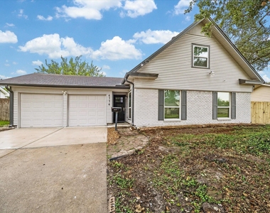 4114 Hill Oak Drive - Photo Thumbnail 3