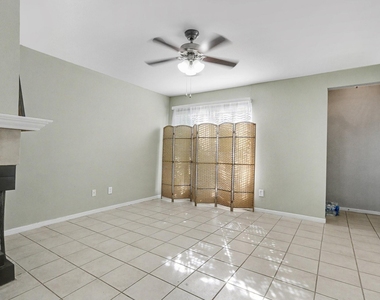 3506 Cove View Boulevard - Photo Thumbnail 3