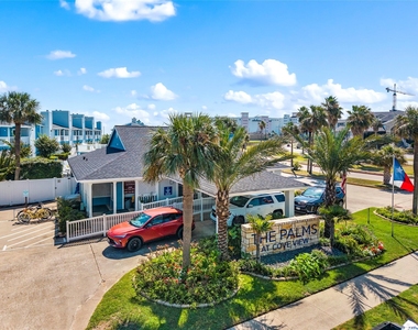 3506 Cove View Boulevard - Photo Thumbnail 14