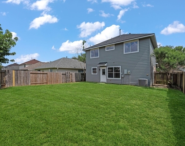 9006 Blue Cedar Lane - Photo Thumbnail 23