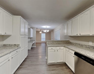2457 Ripplewood Drive - Photo Thumbnail 3