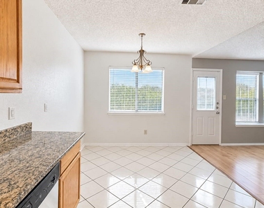6703 Loch Bruceray Dr - Photo Thumbnail 11