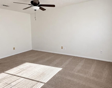 6703 Loch Bruceray Dr - Photo Thumbnail 18