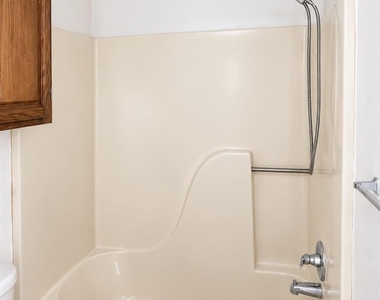 6703 Loch Bruceray Dr - Photo Thumbnail 15