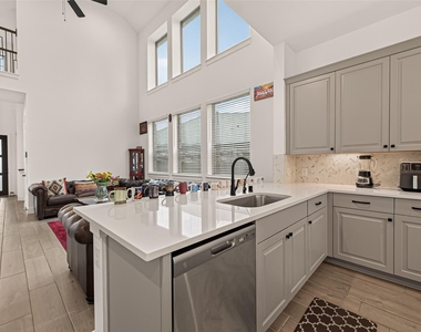 10730 Hidden Rock Drive - Photo Thumbnail 13