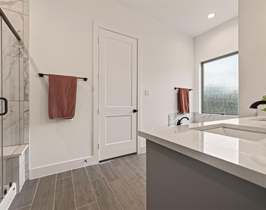 10730 Hidden Rock Drive - Photo Thumbnail 25