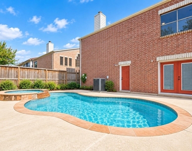5225 Cornish Street - Photo Thumbnail 3