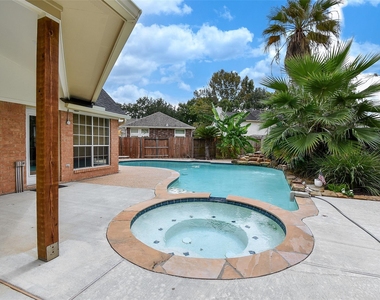 2915 Jane Long League Drive - Photo Thumbnail 18