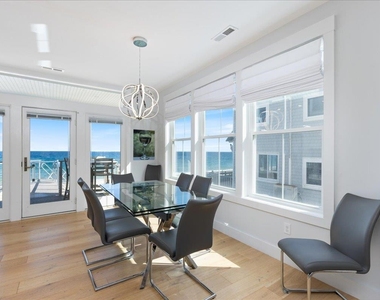 220 North End - Photo Thumbnail 4
